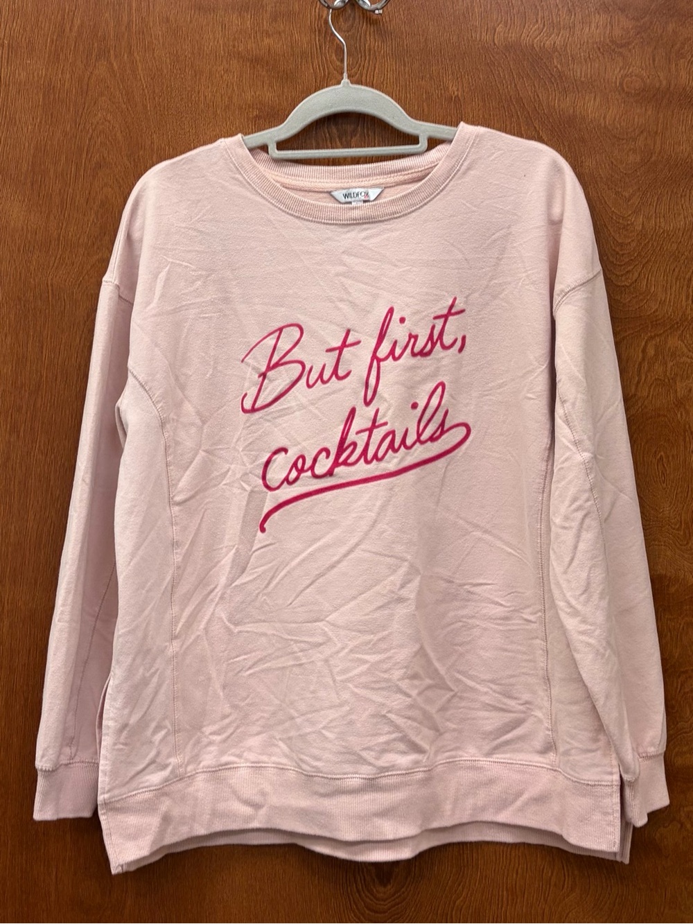 WILDFOX “BUT FIRST COCKTAILS” blush pink graphic sweatshirt cotton blend LARGE